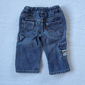 Retro Levi’s carpenter style jeans